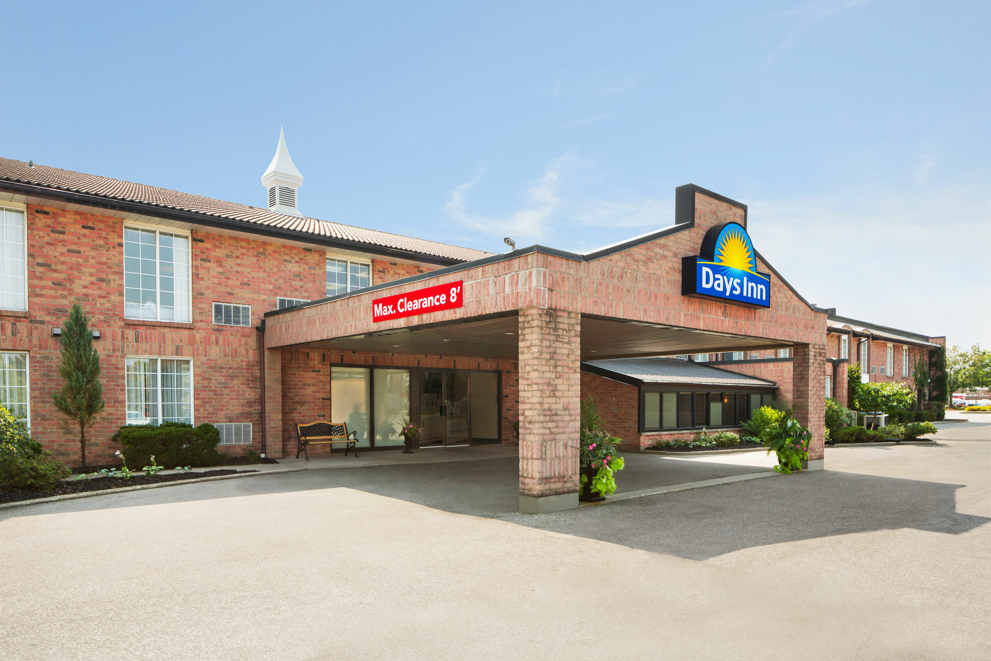 Days Inn By Wyndham Brantford Buitenkant foto
